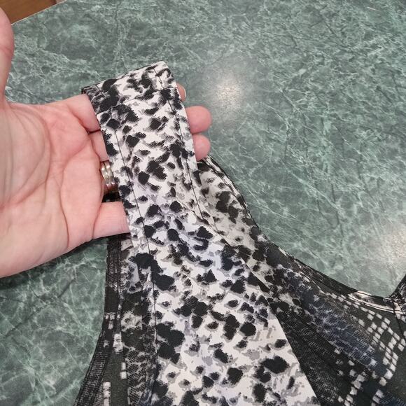 RD Style Animal Print Snake Sleeveless V Neck Romper Pockets Black White Gray - Picture 6 of 13